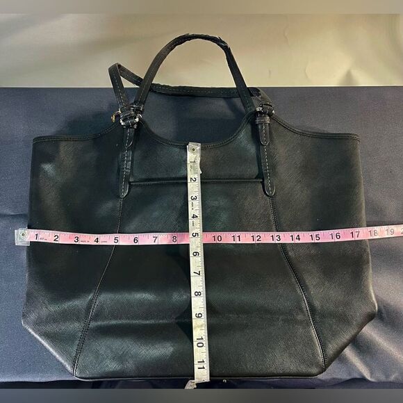 Coach - Leather Bag - Picture 5 of 10